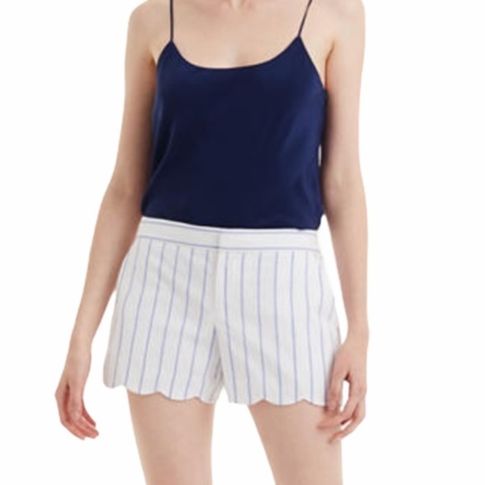 Club Monaco sz 0 light blue & white striped scalloped hem dressy short shorts